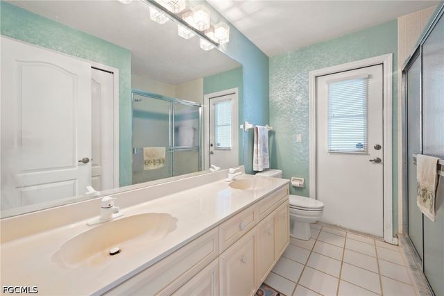 7861 Twin Eagle LN, Fort Myers, FL 33912