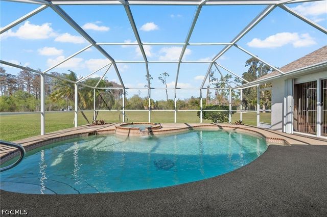 7861 Twin Eagle LN, Fort Myers, FL 33912