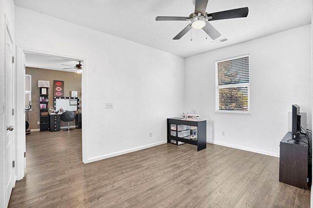 967 Papaya Street, Madera, CA 93638