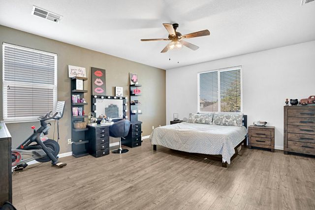 967 Papaya Street, Madera, CA 93638