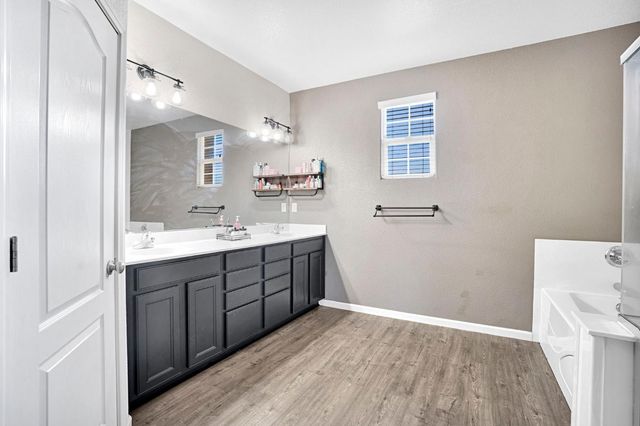 967 Papaya Street, Madera, CA 93638