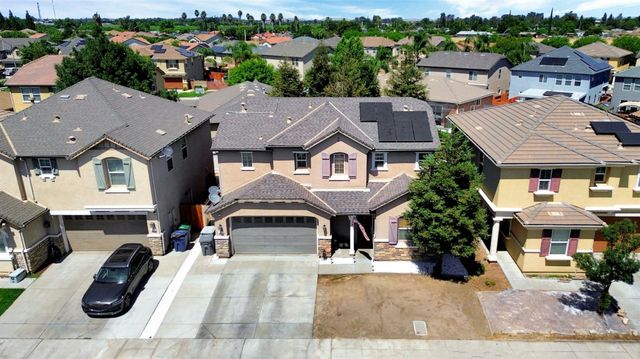 967 Papaya Street, Madera, CA 93638