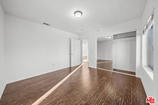 1036 S Serrano Avenue 401, Los Angeles, CA 90006