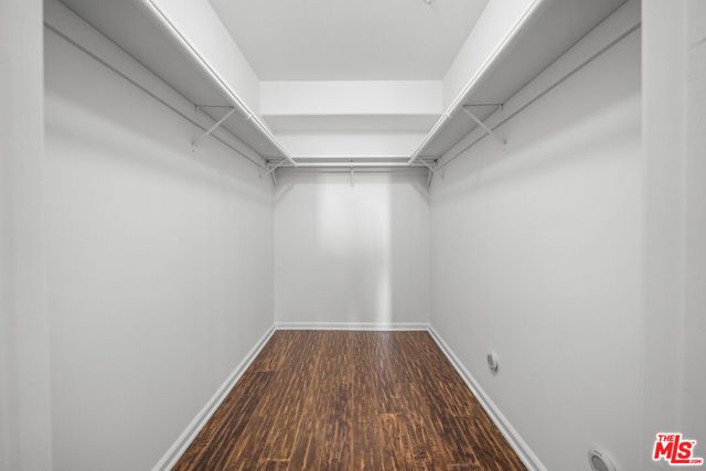 1036 S Serrano Avenue 401, Los Angeles, CA 90006