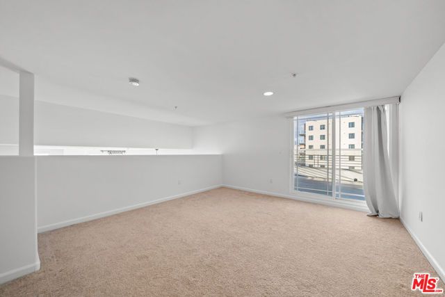 1036 S Serrano Avenue 401, Los Angeles, CA 90006