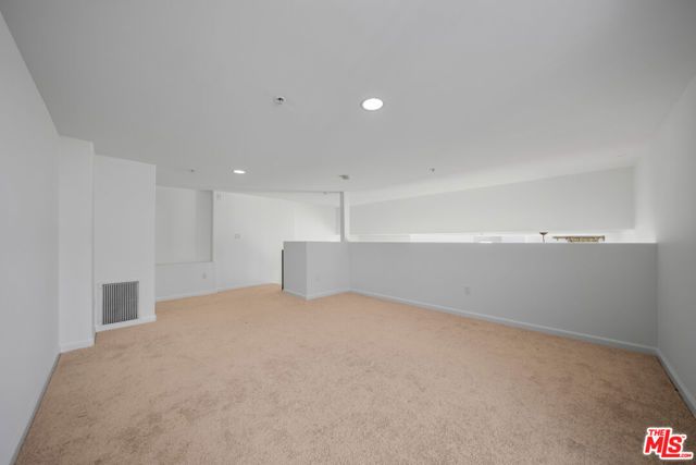 1036 S Serrano Avenue 401, Los Angeles, CA 90006