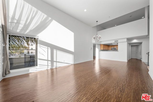 1036 S Serrano Avenue 401, Los Angeles, CA 90006