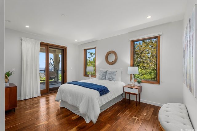 4967 Maunalani Circle B, Honolulu, HI 96816