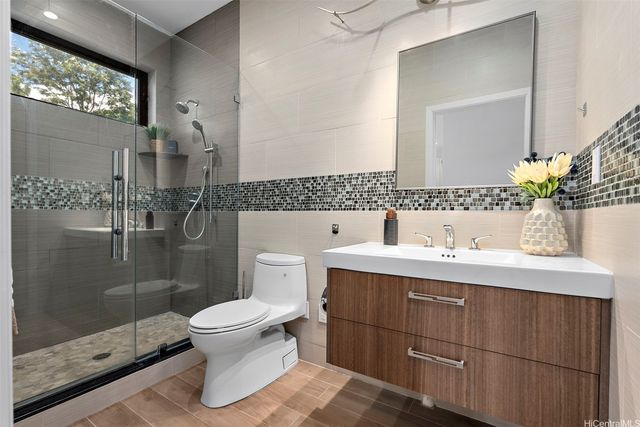 4967 Maunalani Circle B, Honolulu, HI 96816