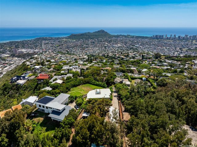 4967 Maunalani Circle B, Honolulu, HI 96816