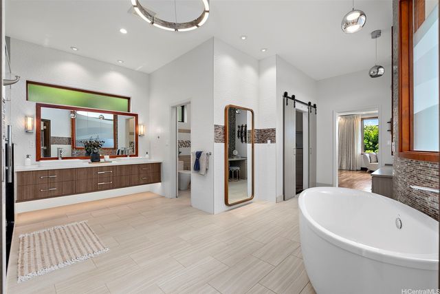 4967 Maunalani Circle B, Honolulu, HI 96816