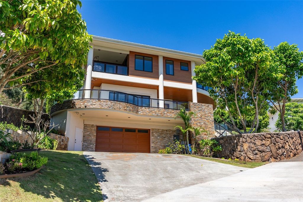 4967 Maunalani Circle B, Honolulu, HI 96816