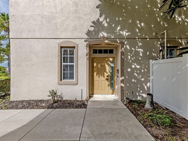 3941 YELLOWSTONE CIRCLE, Sarasota, FL 34233