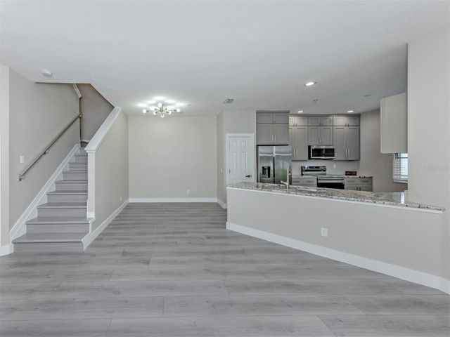 3941 YELLOWSTONE CIRCLE, Sarasota, FL 34233