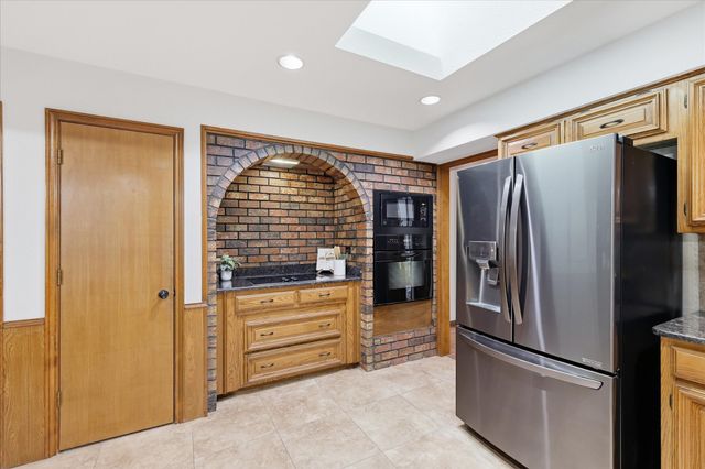1516 Glastonbury Drive, Plano, TX 75075