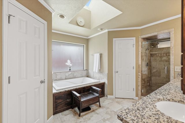 1516 Glastonbury Drive, Plano, TX 75075