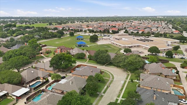 1516 Glastonbury Drive, Plano, TX 75075