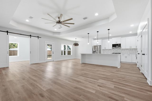 6 Kohler Drive, Mary Esther, FL 32569