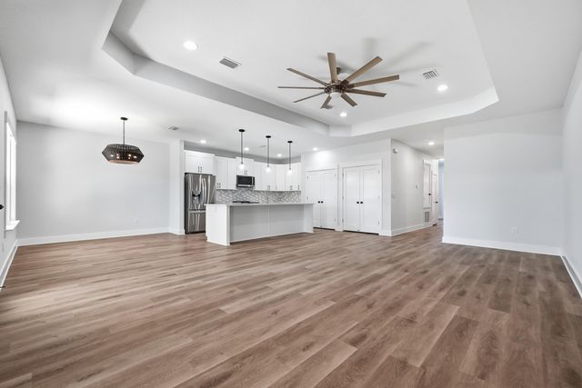 6 Kohler Drive, Mary Esther, FL 32569