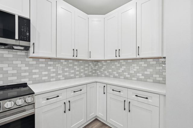 6 Kohler Drive, Mary Esther, FL 32569