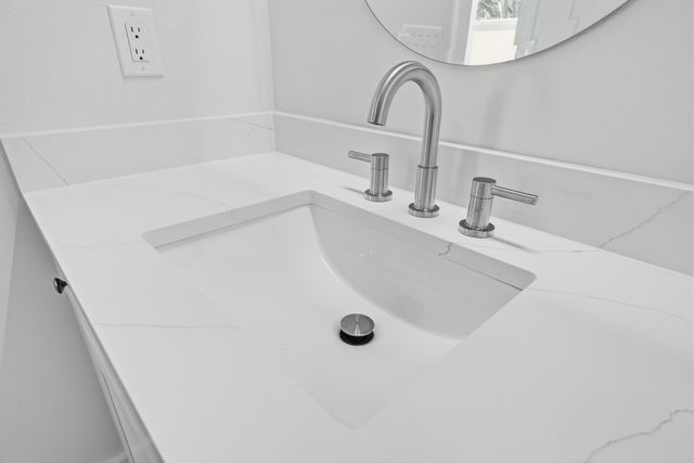 6 Kohler Drive, Mary Esther, FL 32569