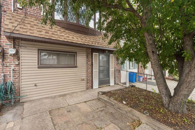 71 3RD ST, Bayonne, NJ 07002