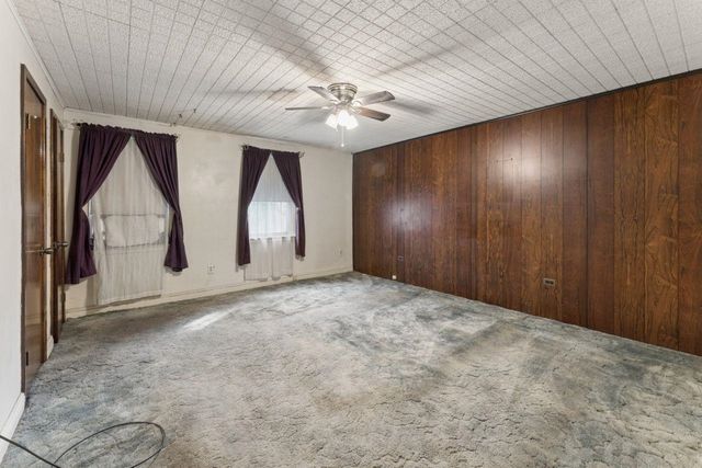 71 3RD ST, Bayonne, NJ 07002
