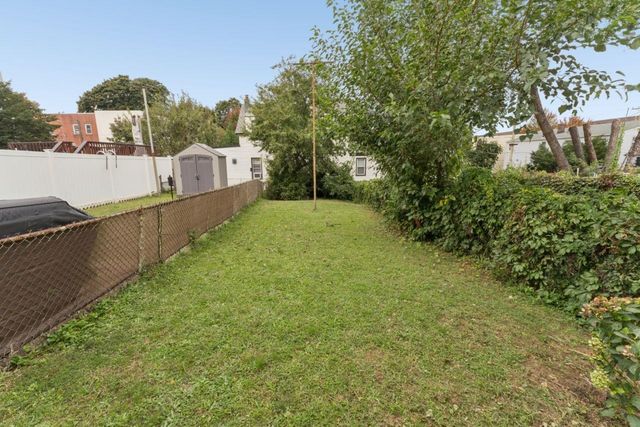 71 3RD ST, Bayonne, NJ 07002