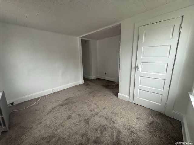 3 Pine Street, Glen Head, NY 11545