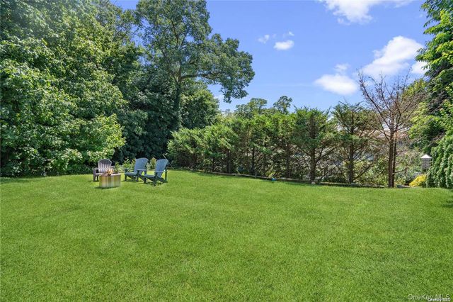 3 Pine Street, Glen Head, NY 11545