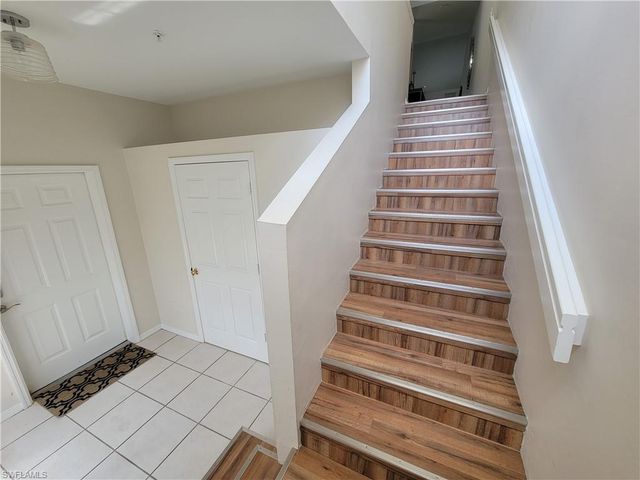 4950 Deerfield WAY D-202, Naples, FL 34110