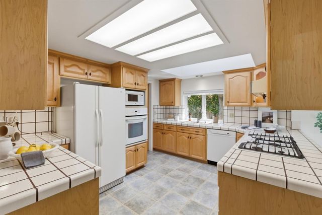 2708 Katrina Way, Mountain View, CA 94040