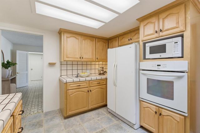 2708 Katrina Way, Mountain View, CA 94040