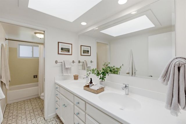 2708 Katrina Way, Mountain View, CA 94040