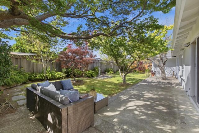 2708 Katrina Way, Mountain View, CA 94040