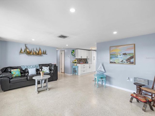 12809 4TH ISLE, Hudson, FL 34667