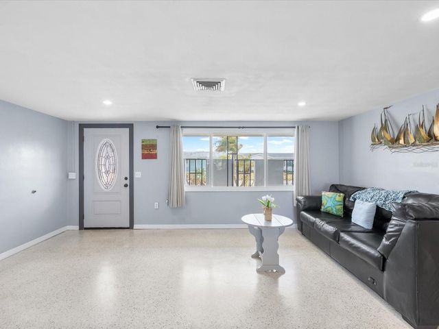 12809 4TH ISLE, Hudson, FL 34667