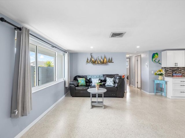 12809 4TH ISLE, Hudson, FL 34667