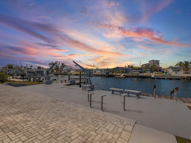 12809 4TH ISLE, Hudson, FL 34667