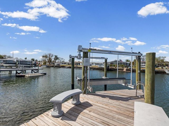 12809 4TH ISLE, Hudson, FL 34667