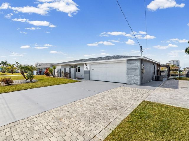 12809 4TH ISLE, Hudson, FL 34667