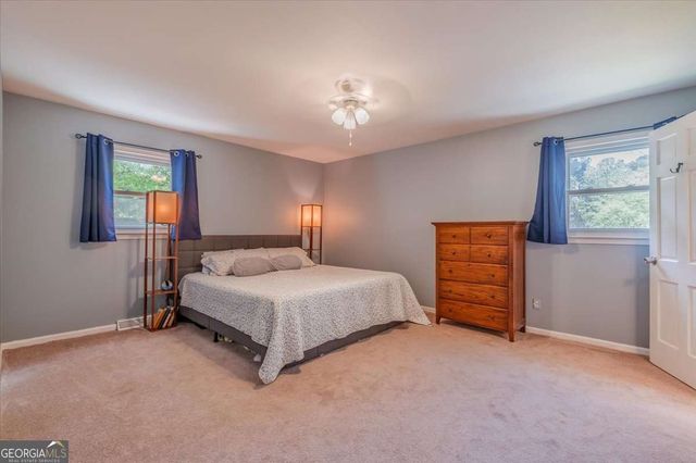 20 Mitchell Circle SE, Rome, GA 30161