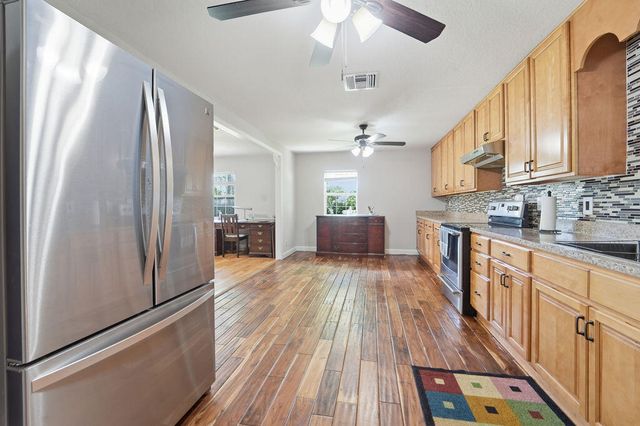6929 120th Avenue N, West Palm Beach, FL 33412