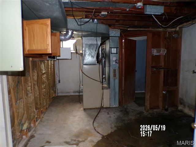 379 PORCHESTER Drive, Unincorporated, MO 63125