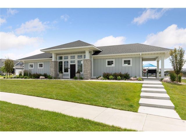 3973 Kokanee Lane N, Lake Elmo, MN 55042