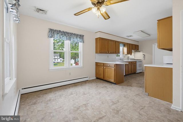 144 BOND ST, New Freedom, PA 17349
