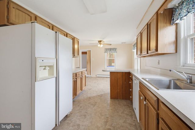 144 BOND ST, New Freedom, PA 17349