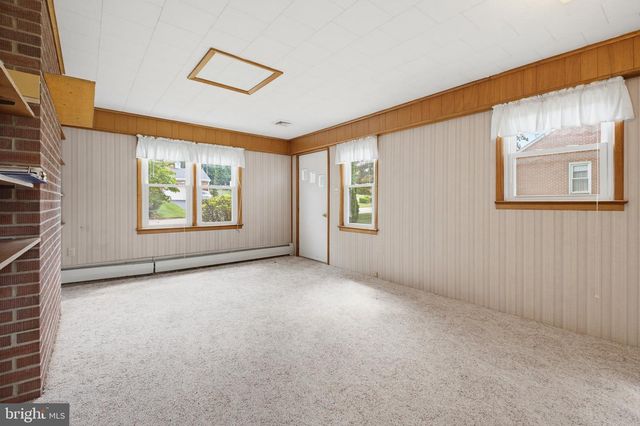 144 BOND ST, New Freedom, PA 17349
