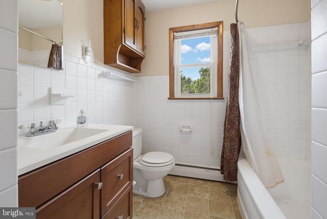 144 BOND ST, New Freedom, PA 17349