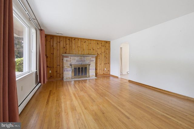 144 BOND ST, New Freedom, PA 17349